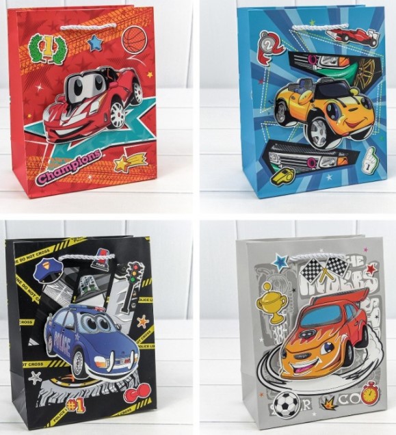 Пакет подарочный с 3D аппликацией 'Машинки' (микс) 18х23х10, ОМ000253Е